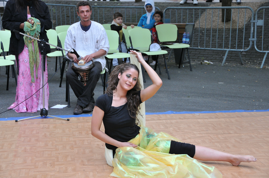 Maison de Quartier Champs Elysees Evry - Danse Orientale 010.jpg